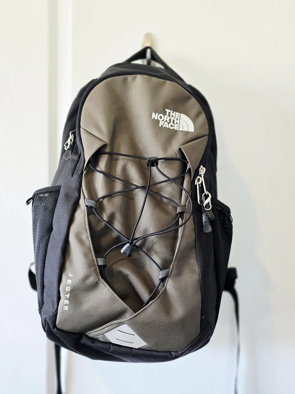 The North Face Jester Backpack - Olive Green & Black 28L Laptop & Pocket See Pic